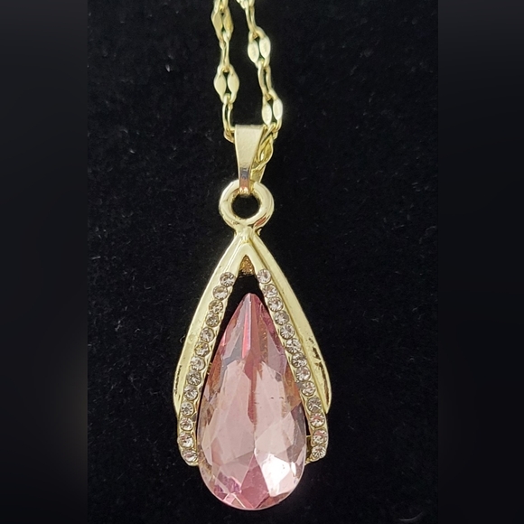 Attitude Unknown Jewelry - Gold-Tone Teardrop Necklace with Pink Pendant - NWOT Women Jewelry